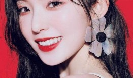 韩国李知恩最新爆料视频,独家幕后故事大公开！”